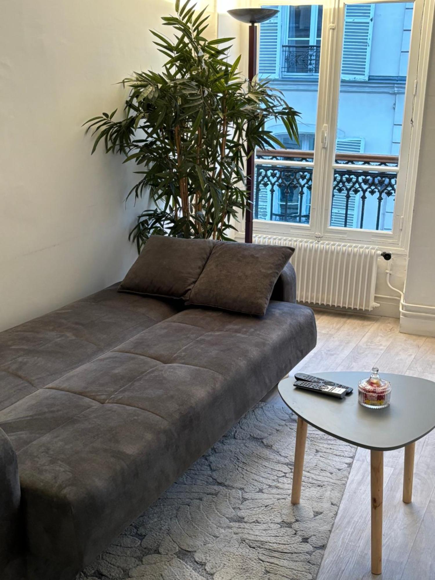 باريس Appartement Situe Dans Le 9Eme Arrondissement, A Deux Pas Du Sacre-Coeur المظهر الخارجي الصورة
